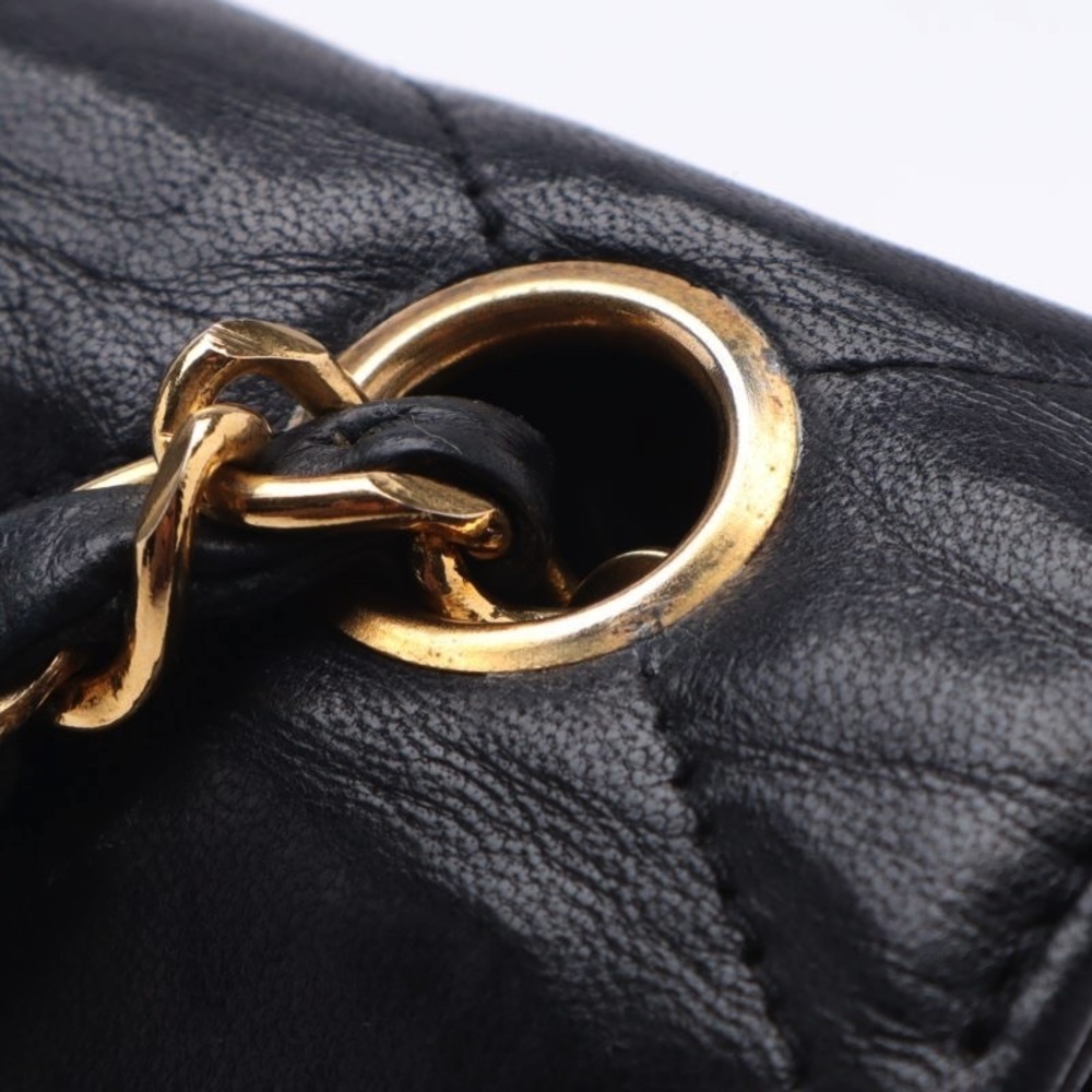 Chanel Matelasse Decacoco Turnlock V Flap Chain Lambskin Black - Picture 6 of 8